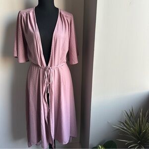 *LULU’S* Mauve x White Polka Dot Triangle Pattern Tie-Front Cardigan Size Small